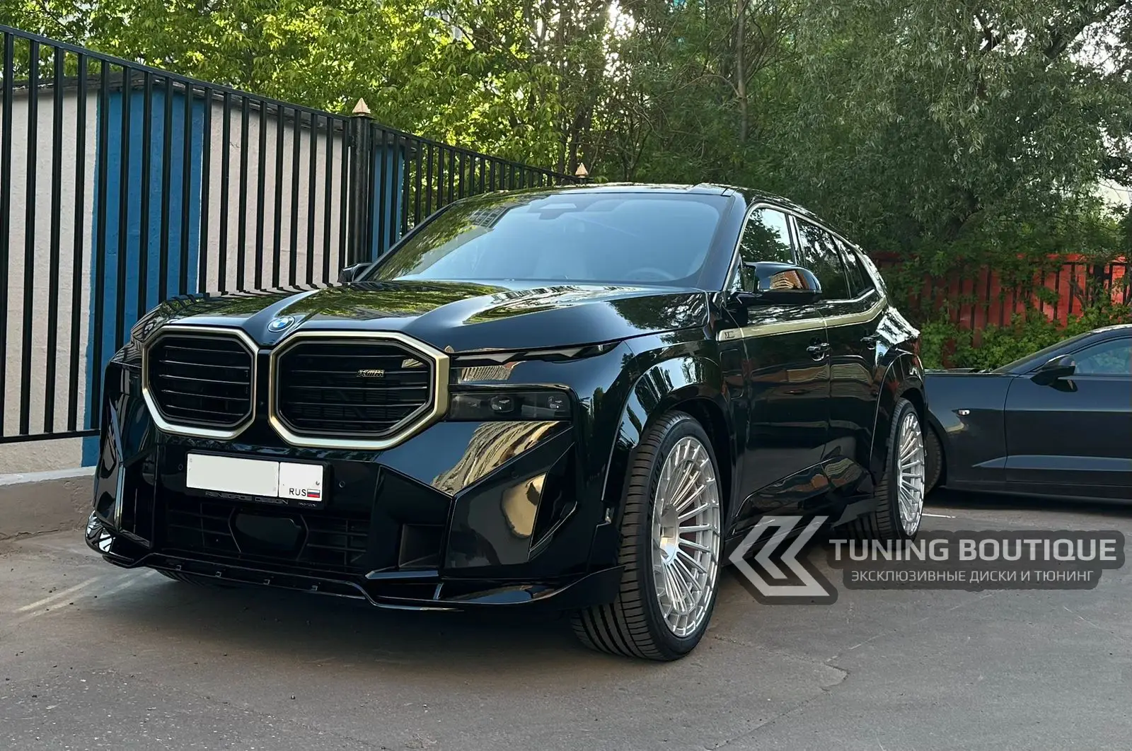 BMW XM G09 на 22" кованых дисках Advanced Forged MS28 фото 2